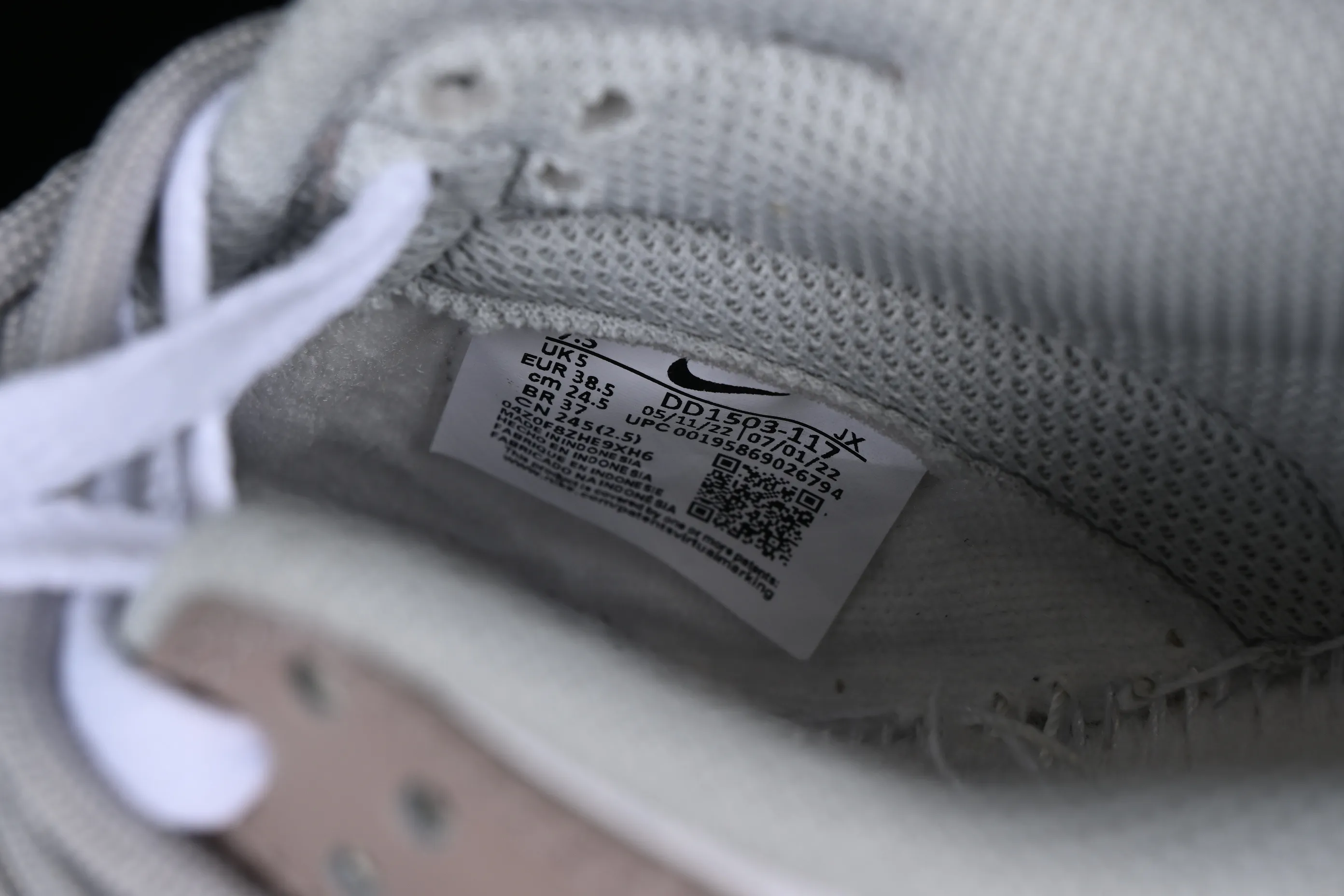 All categories Nk SB Dunk series Nk SB Dunk Low low-top sneakers Nk Dunk Low Retro customized version of deconstructed strappy low-top casual sneakers DD1503-117